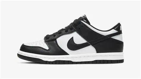 Nike Dunk Panda Low - Damskie - obrazek 2